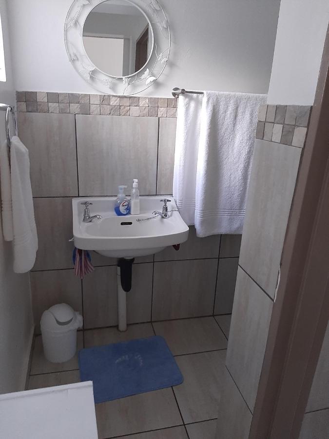 Апартаменты Sleep@161 Benade Drive Блумфонтейн Экстерьер фото